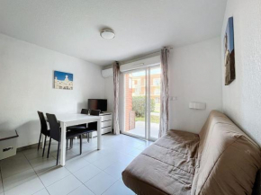 3327-Appartement 6 couchages avec piscine